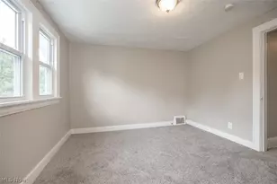 516 Bacon Ave, Akron, OH 44320 - Photo 22