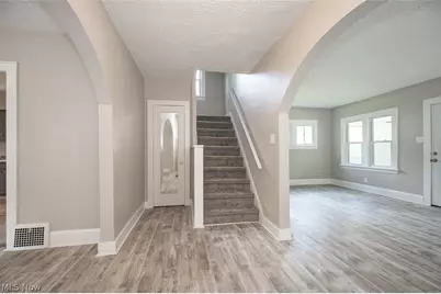 516 Bacon Avenue, Akron, OH 44320 - Photo 14