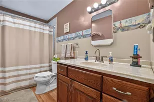 2415 Plum Creek Dr, Roaming Shores, OH 44084 - Photo 18