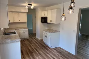 983 Jean Ave, Akron, OH 44310 - Photo 6