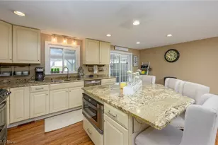 6203 Melody Rd NE, Canton, OH 44721 - Photo 8