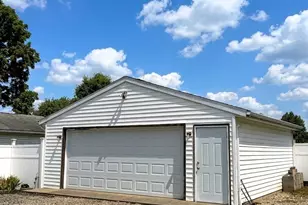 6203 Melody Rd NE, Canton, OH 44721 - Photo 20