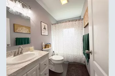 4713 Meadow Lane, Lorain, OH 44055 - Photo 16