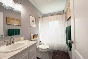 4713 Meadow Ln, Lorain, OH 44055 - Photo 16