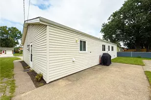 4713 Meadow Ln, Lorain, OH 44055 - Photo 6