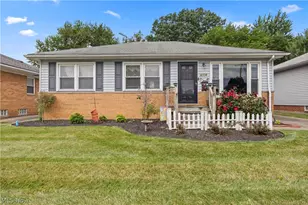 4704 W 156th St, Loveland, OH 44135 - Photo 2