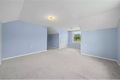3230 E Wallings Road, Grandview Heights, OH 44147 - Photo 30