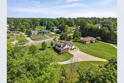 3230 E Wallings Road, Grandview Heights, OH 44147 - Photo 44