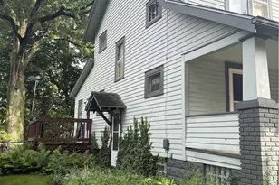 1949 7th St, Cuyahoga Falls, OH 44221 - Photo 2