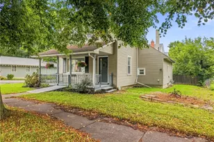 102 E Liberty St, Ashland, OH 44805 - Photo 2