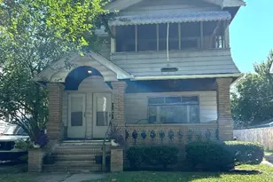 4021 W 160th St, Loveland, OH 44135 - Photo 1