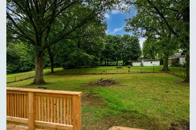 2933 S Hametown Road, Norton, OH 44203 - Photo 10