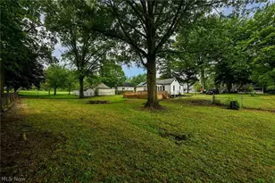 2933 S Hametown Rd, Norton, OH 44203 - Photo 14