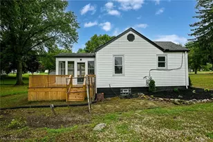 2933 S Hametown Rd, Norton, OH 44203 - Photo 4