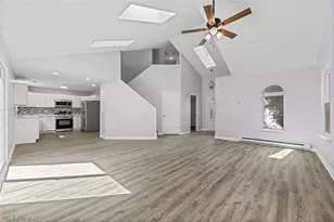 569 Hilltop Terrace, Tallmadge, OH 44278 - Photo 8