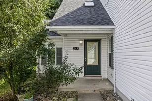 569 Hilltop Terrace, Tallmadge, OH 44278 - Photo 4