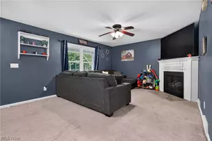 1310 Morning Star Dr, Roaming Shores, OH 44084 - Photo 6