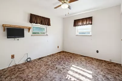 819 Navajo Trail, Macedonia, OH 44056 - Photo 18