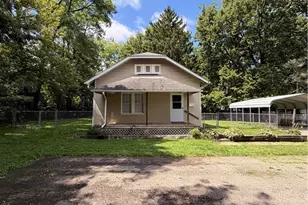 11 N 9th St, Newark, OH 43055 - Photo 2