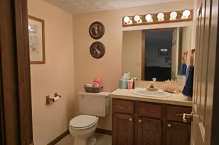 10240 Ilsley Square, Concord Twp, OH 44060 - Photo 32