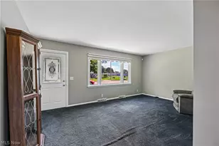 1211 Benskin Ave SW, Canton, OH 44710 - Photo 6