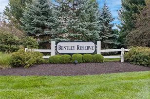 4435 Bentley Dr, Copley, OH 44321 - Photo 2