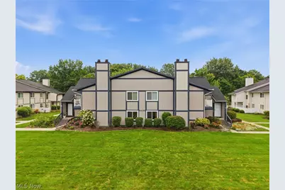 8982 Portage Pointe Drive #E, Streetsboro, OH 44241 - Photo 4