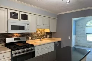 9035 Cabriolet Ave, Concord Twp, OH 44060 - Photo 14