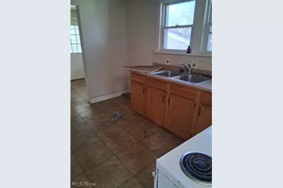 106 Shaker Drive, Akron, OH 44305 - Photo 4