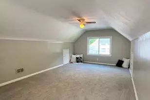 715 E Catawba Ave, Akron, OH 44306 - Photo 10