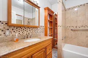 7311 Montgomery Ave, Loveland, OH 44104 - Photo 10