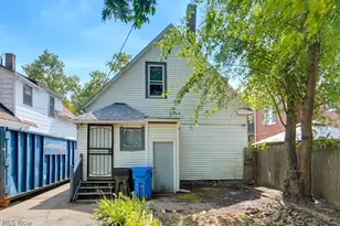 7311 Montgomery Ave, Loveland, OH 44104 - Photo 2