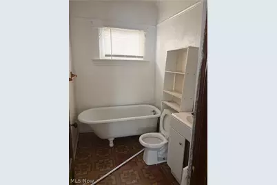 621 E 128th Street, Loveland, OH 44108 - Photo 20