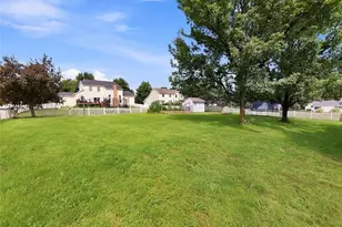 11065 Dunsby Ave NW, Uniontown, OH 44685 - Photo 40