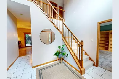 11065 Dunsby Avenue NW, Uniontown, OH 44685 - Photo 2