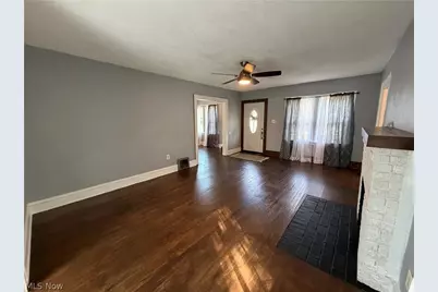 240 Roosevelt Avenue, Cuyahoga Falls, OH 44221 - Photo 4