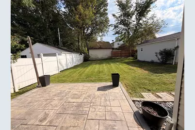 240 Roosevelt Avenue, Cuyahoga Falls, OH 44221 - Photo 28