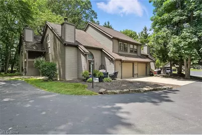 1293 Redtail Hawk Drive #4, Boardman, OH 44512 - Photo 32