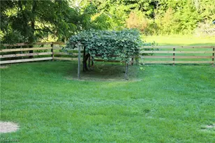 24981 Township Road 26 Rd, Coshocton, OH 43812 - Photo 36