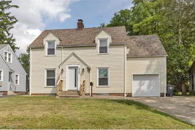 805 Greenwood Avenue, Akron, OH 44320 - Photo 2