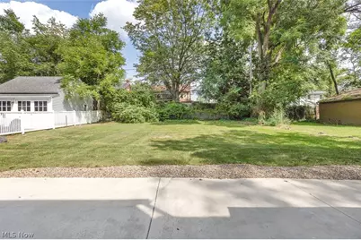 805 Greenwood Avenue, Akron, OH 44320 - Photo 28