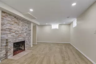 805 Greenwood Ave, Akron, OH 44320 - Photo 26