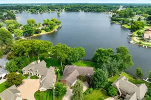 5234 Pinedrive Cir NW, Canton, OH 44718 - Photo 2