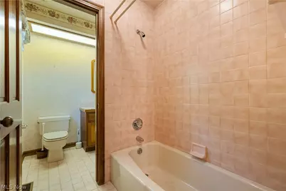 6236 Buckley Circle NW, Massillon, OH 44646 - Photo 32
