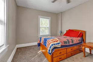450 Lucy St, Akron, OH 44306 - Photo 16