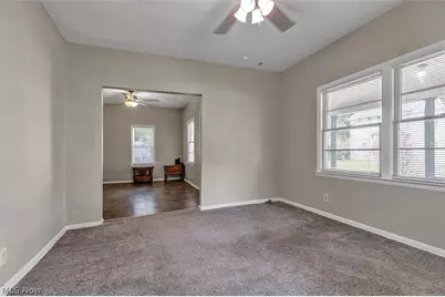 450 Lucy Street, Akron, OH 44306 - Photo 8