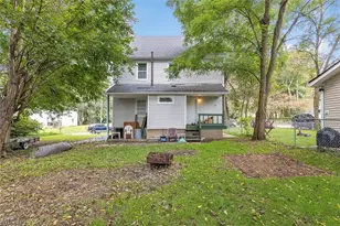 450 Lucy St, Akron, OH 44306 - Photo 28
