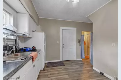 450 Lucy Street, Akron, OH 44306 - Photo 10