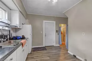 450 Lucy St, Akron, OH 44306 - Photo 10