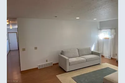 313 Schneider Street, North Canton, OH 44720 - Photo 6